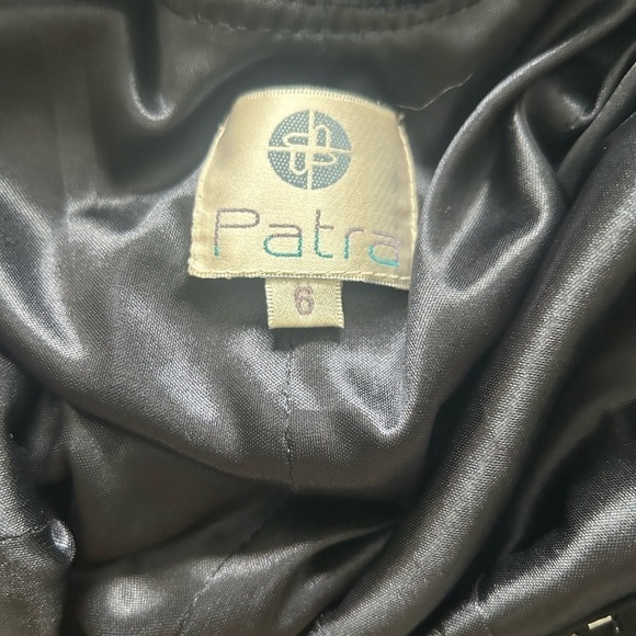 Petra Navy Blue Evening Gown - Picture 7 of 8